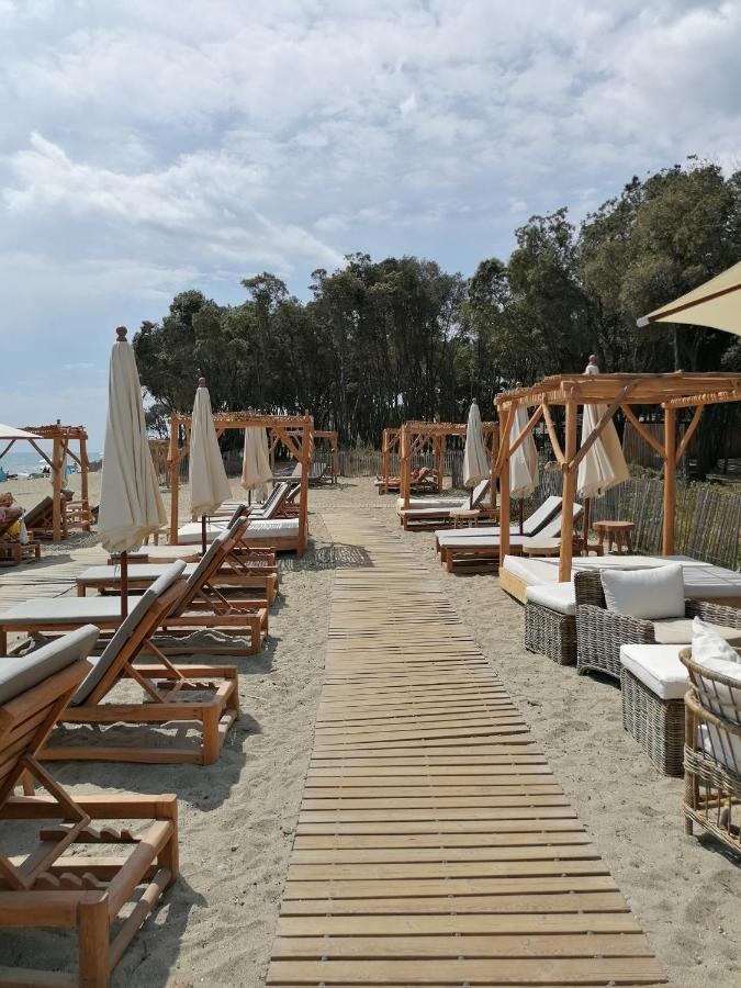 Studio 4 Personnes Bord De Mer Avec Piscine Wifi Червионе Экстерьер фото